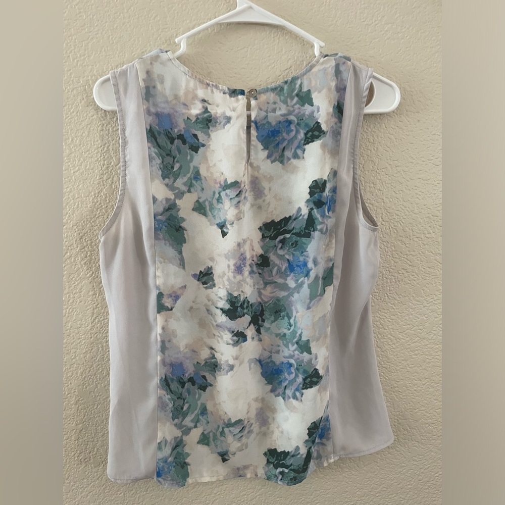Floral print top - Picture 6 of 6